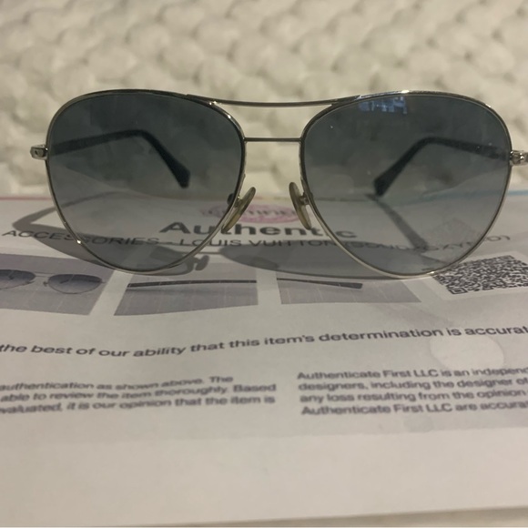 Louis Vuitton Aviator Sunglasses - Picture 2 of 12